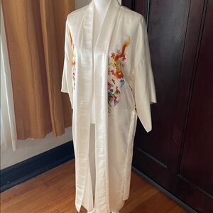 Vintage Chinese White Silk Robe Hand Embroidered Dragon and Phoenix